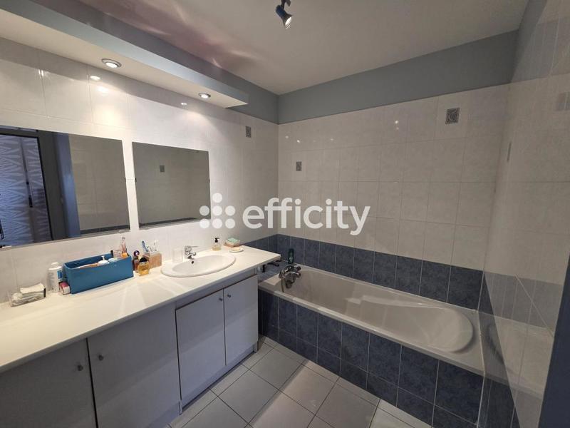 Villa - 126 m² - 5 pièces