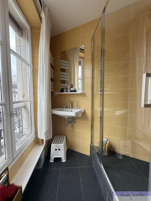 Appartement - 120 m² - 6 pièces