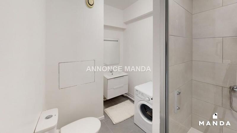 Chambre - 9 m² - 6 pièces