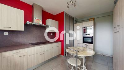 Appartement - 107 m² - 4 pièces