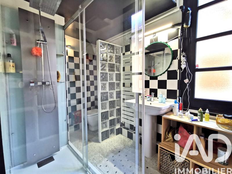 Appartement - 111 m² - 6 pièces