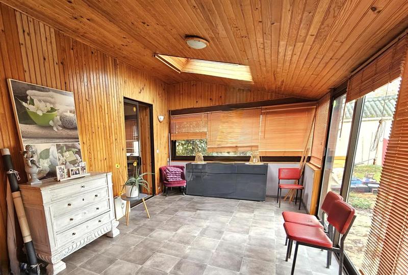 Maison - 93 m² - 4 pièces