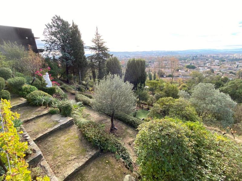 Maison d'architecte - 130 m² - 7 pièces