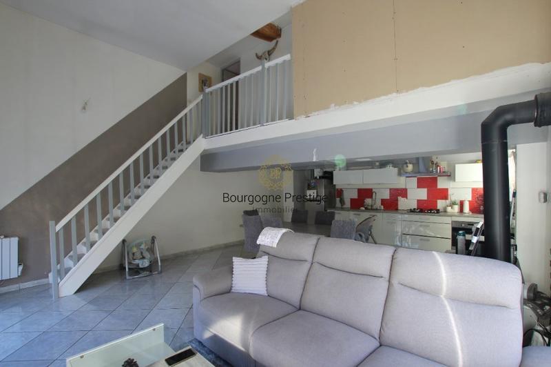 Maison de village - 92 m² - 3 pièces