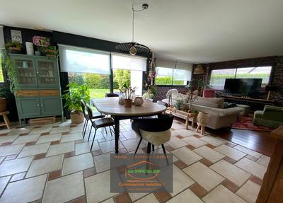 Maison - 158 m² - 6 pièces