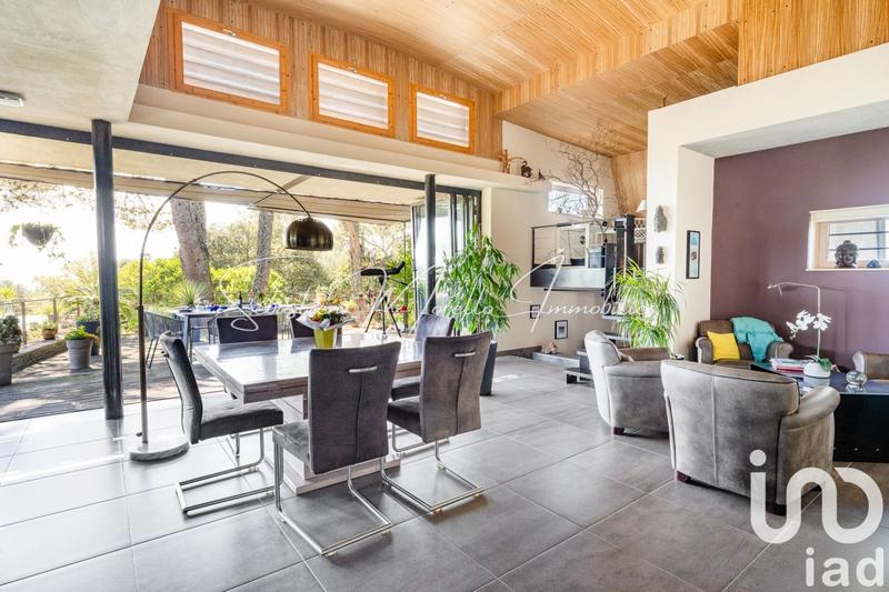 Maison de maîtres - 225 m² - 7 pièces