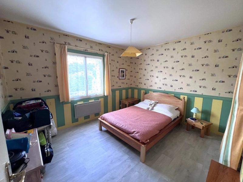 Maison - 137 m² - 5 pièces