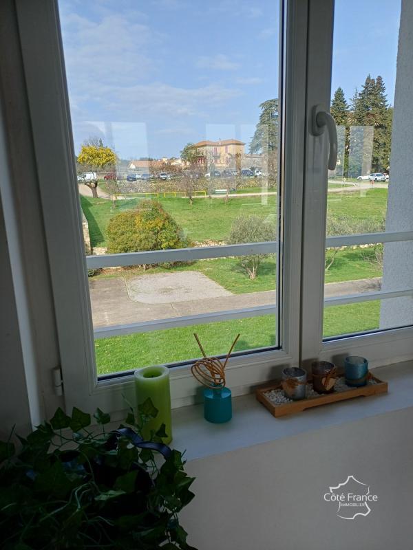 Loft - 129 m² - 4 pièces