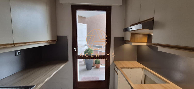 Appartement - 48 m² - 2 pièces