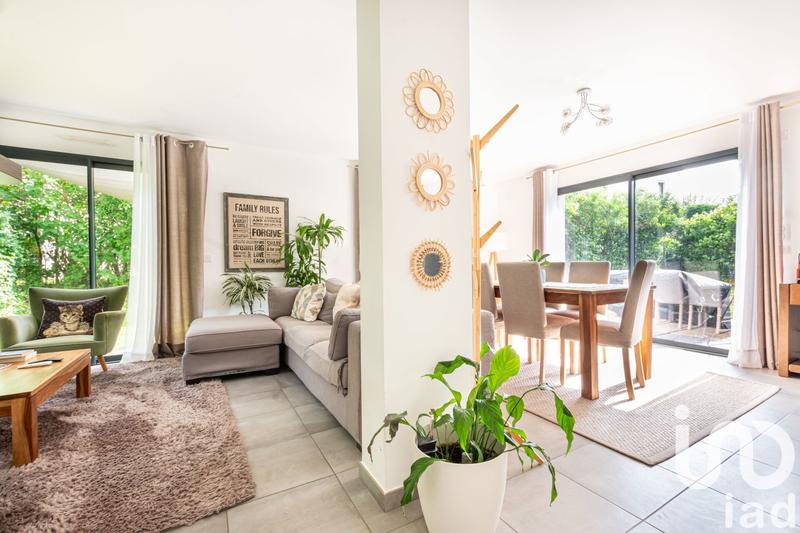 Maison - 143 m² - 6 pièces