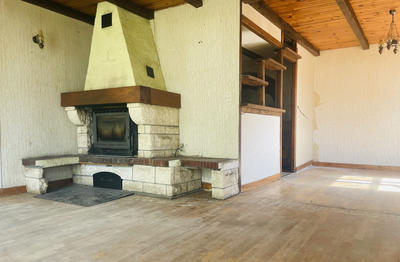 Maison - 207 m² - 8 pièces