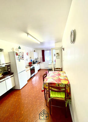 Maison - 103 m² - 6 pièces