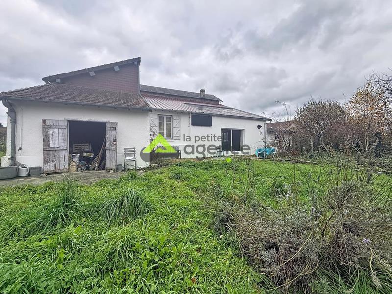 Propriété - 230 m² - 7 pièces