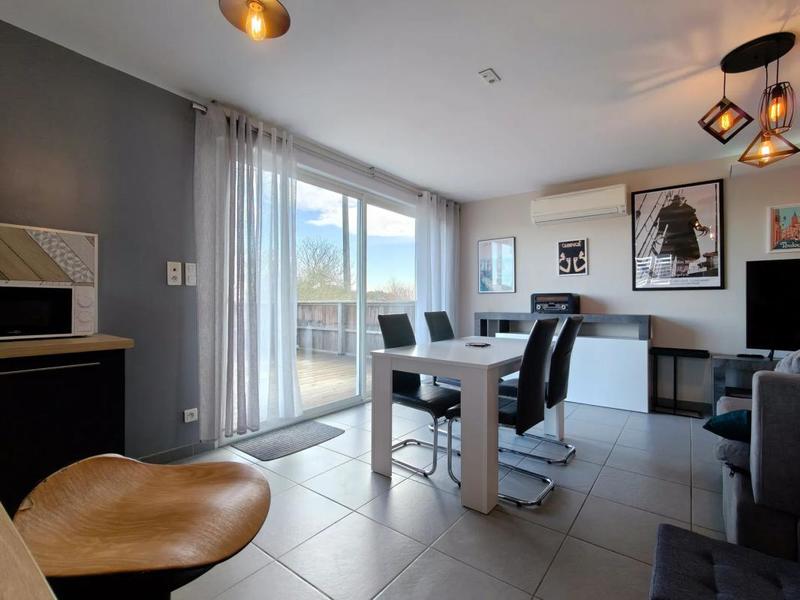 Maison - 95 m² - 5 pièces