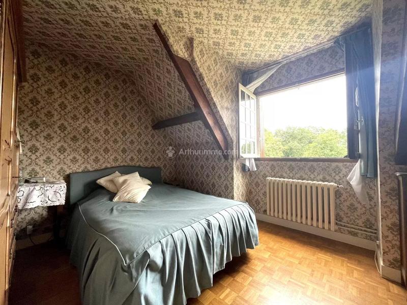 Maison - 190 m² - 8 pièces