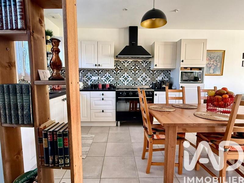 Maison - 90 m² - 4 pièces