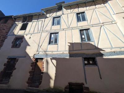 Maison - 170 m² - 6 pièces