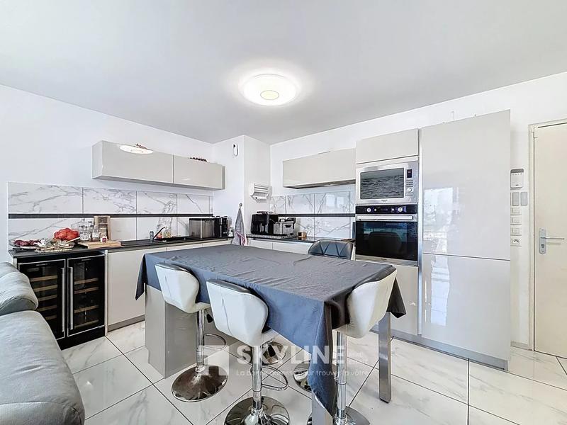 Appartement - 60 m² - 3 pièces