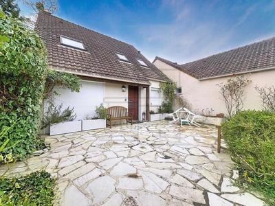 Appartement - 103 m² - 6 pièces