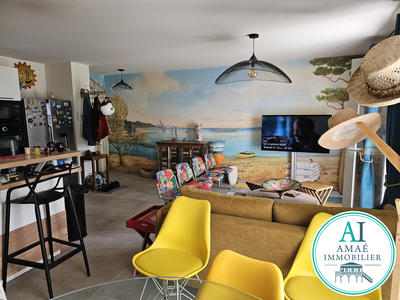 Appartement - 65 m² - 2 pièces