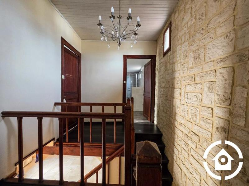 Maison - 155 m² - 6 pièces