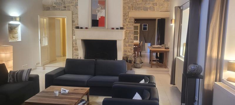 Maison - 266 m² - 10 pièces