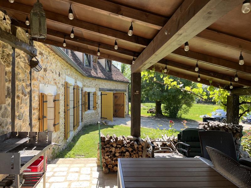 Maison traditionnelle - 213 m² - 6 pièces