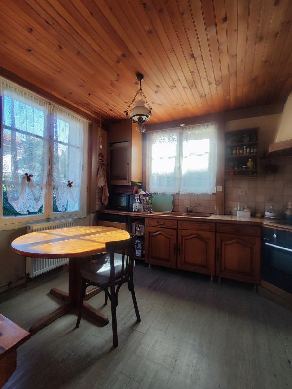 Pavillon - 150 m² - 7 pièces