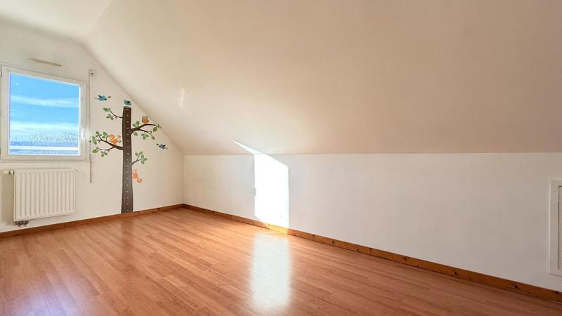 Maison - 82 m² - 4 pièces