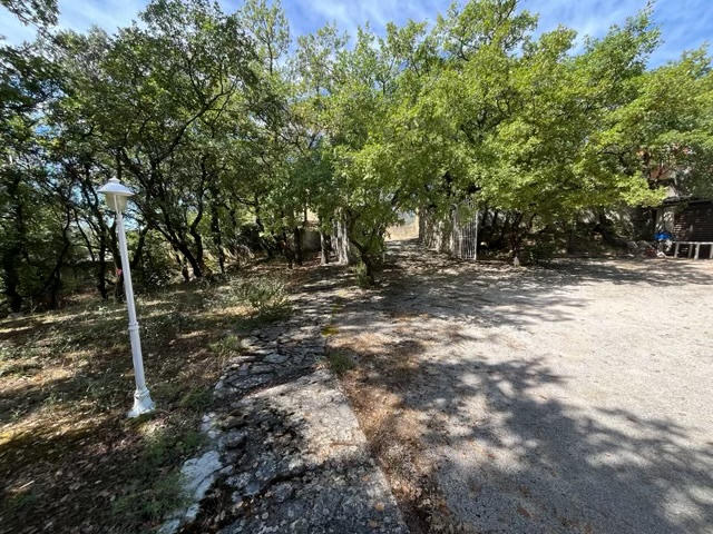 Maison - 206 m² - 5 pièces