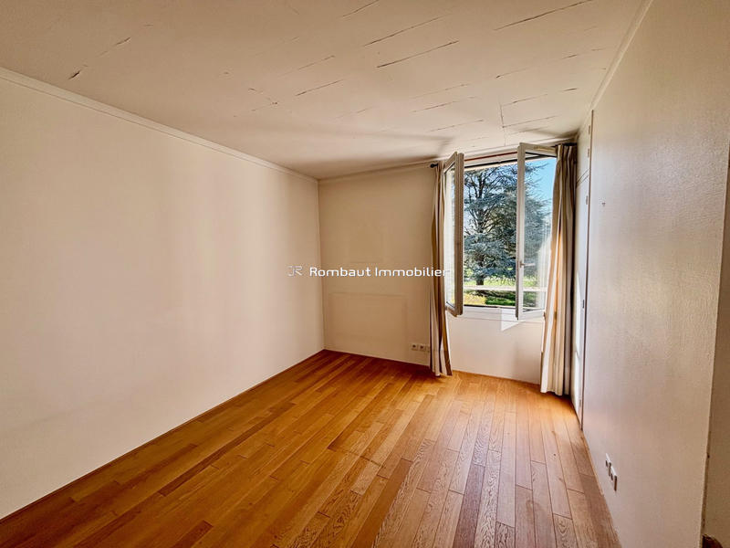 Maison - 195 m² - 7 pièces