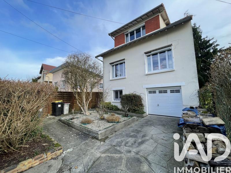 Maison - 108 m² - 5 pièces