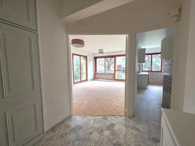 Appartement - 81 m² - 4 pièces