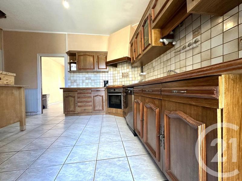 Maison de village - 105 m² - 4 pièces