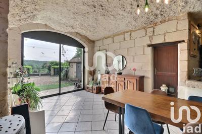 Maison - 250 m² - 6 pièces