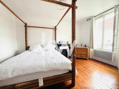 Maison de ville - 56 m² - 3 pièces