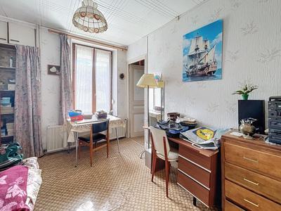 Maison - 89 m² - 6 pièces