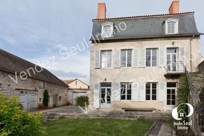 Maison de maîtres - 240 m² - 7 pièces