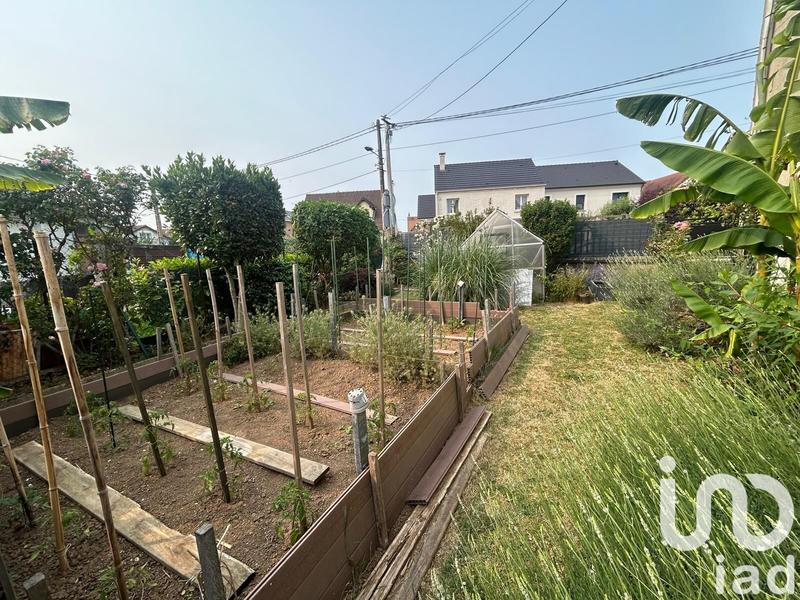 Maison - 80 m² - 5 pièces