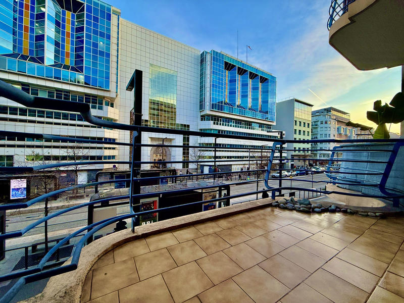 Appartement - 60 m² - 2 pièces