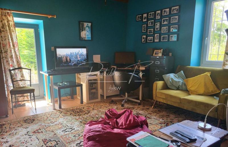 Maison - 251 m² - 8 pièces