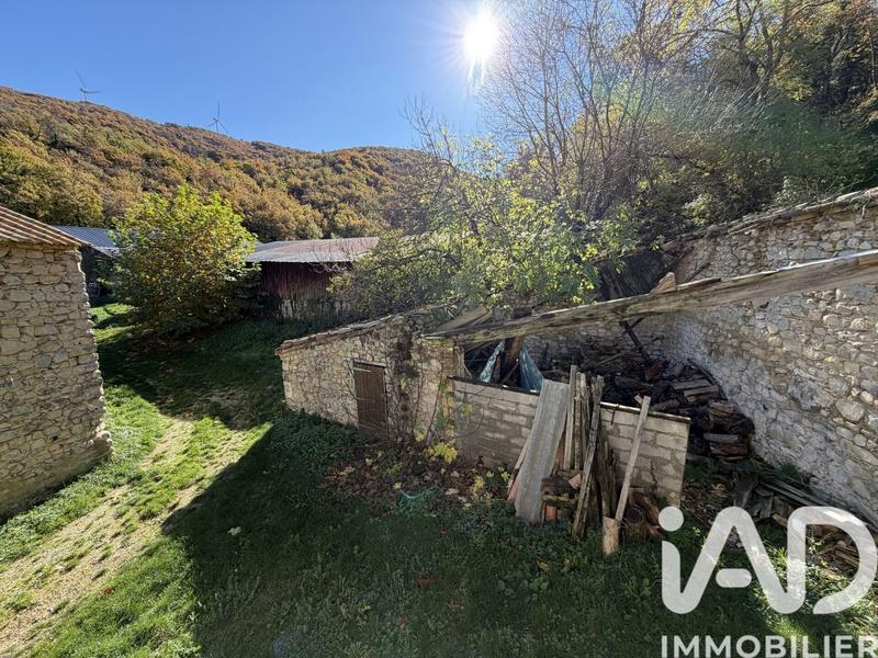 Maison - 320 m² - 10 pièces