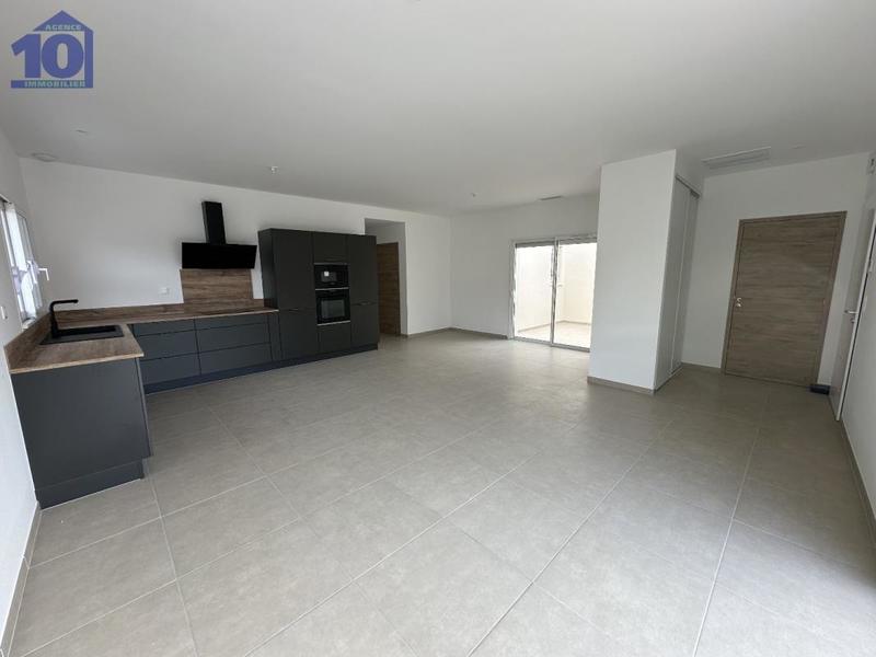 Maison - 102 m² - 4 pièces