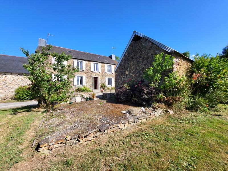 Maison - 163 m² - 9 pièces