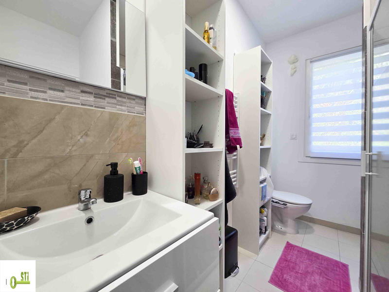 Maison - 97 m² - 4 pièces