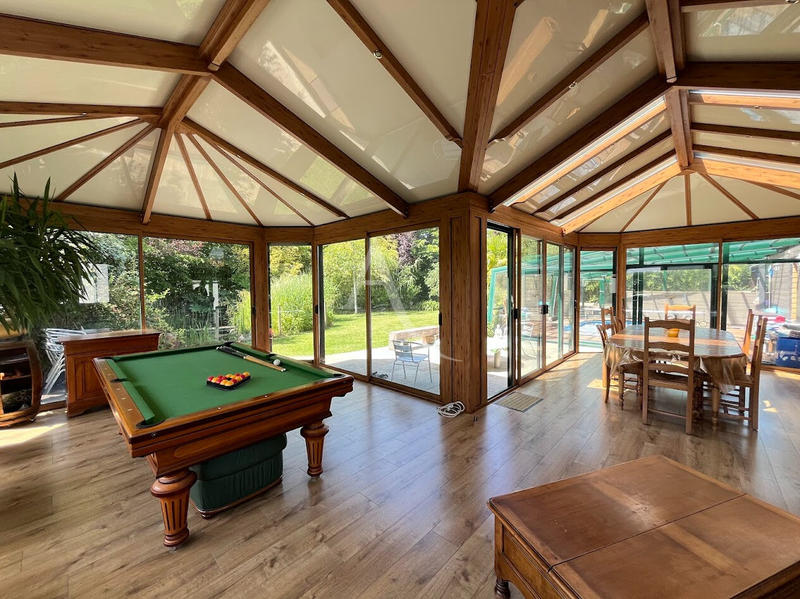 Maison - 180 m² - 5 pièces