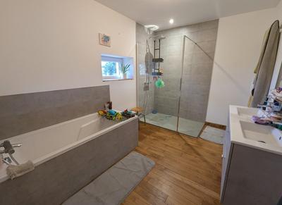 Maison - 128 m² - 6 pièces