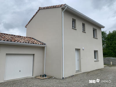 Maison - 93 m² - 4 pièces