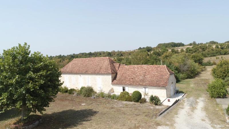 Maison - 217 m² - 5 pièces