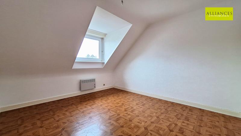 Immeuble - 155 m² - 9 pièces